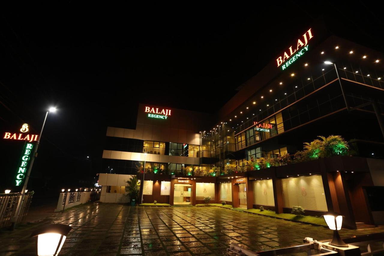 Kannangad Balaji Regency Kanhangad מראה חיצוני תמונה